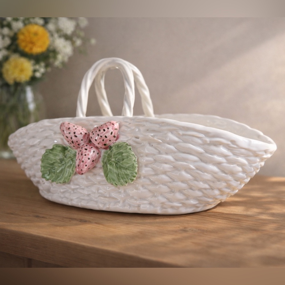 Savoir Vivre White Ceramic Basket with Strawberries for Fruit, Flowers, Plants